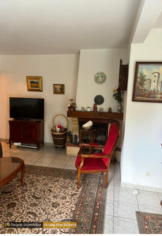 Appartement - 94 m² - 4 pièces