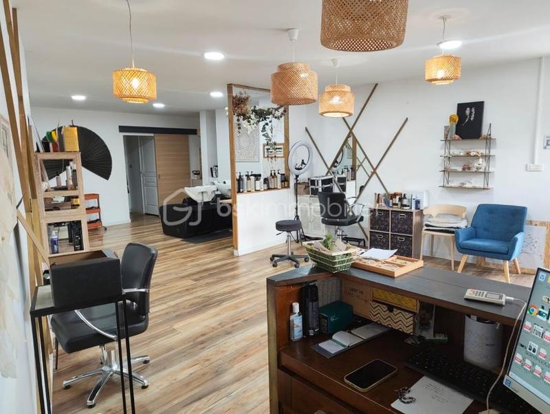 Beauté / Bien-être - 50 m²