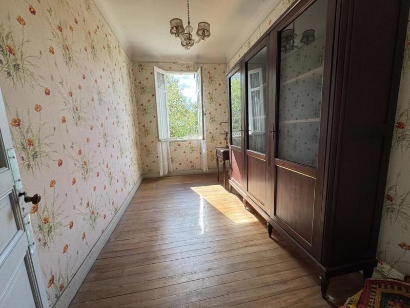 Maison de maîtres - 175 m² - 9 pièces