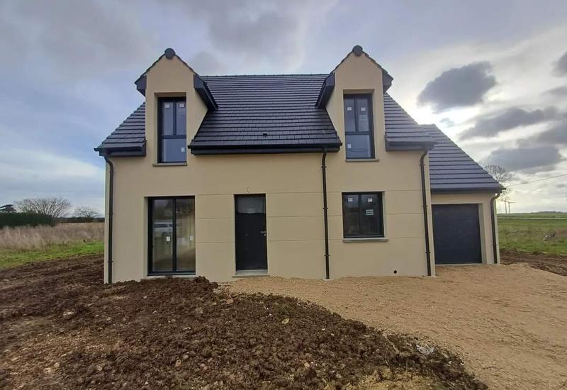 Maison - 104 m² - 5 pièces