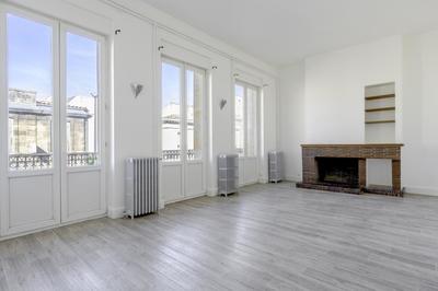 Appartement - 93 m² - 3 pièces