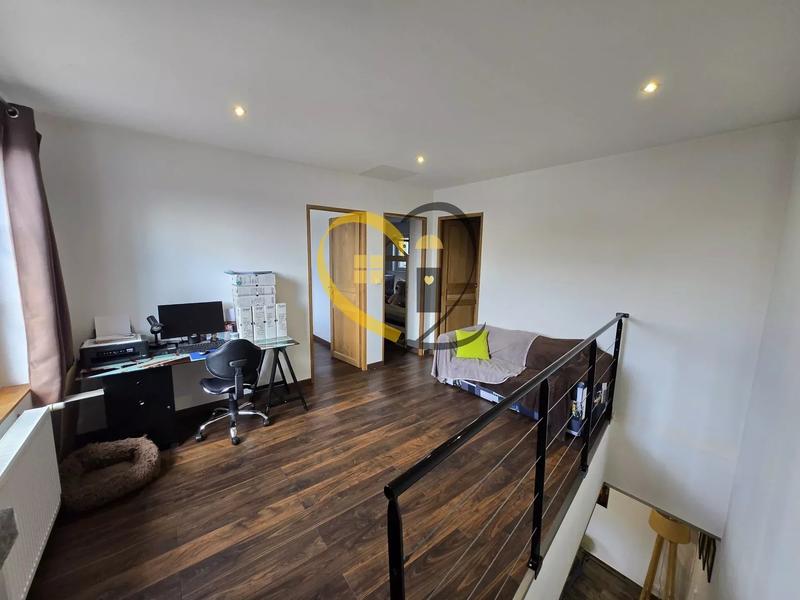 Maison - 90 m² - 3 pièces