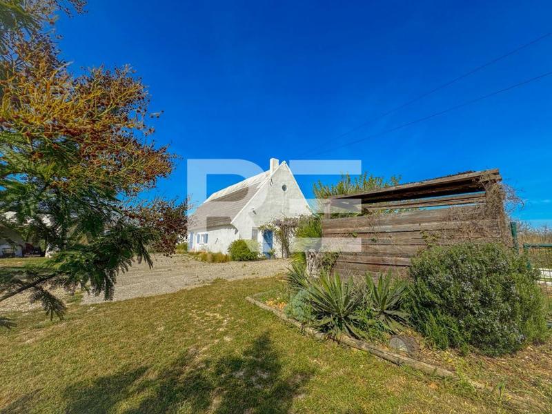 Maison - 165 m² - 9 pièces