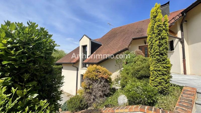 Maison - 190 m² - 8 pièces