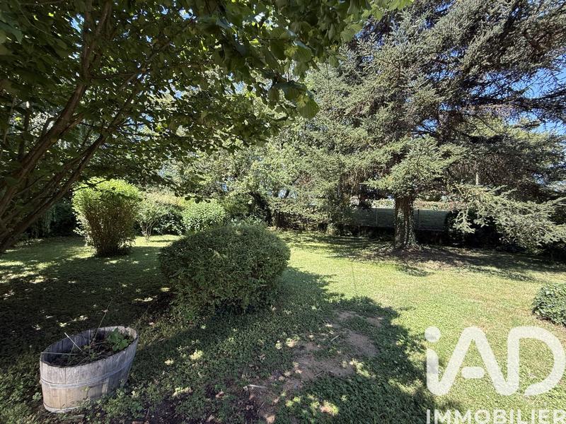 Maison - 140 m² - 8 pièces