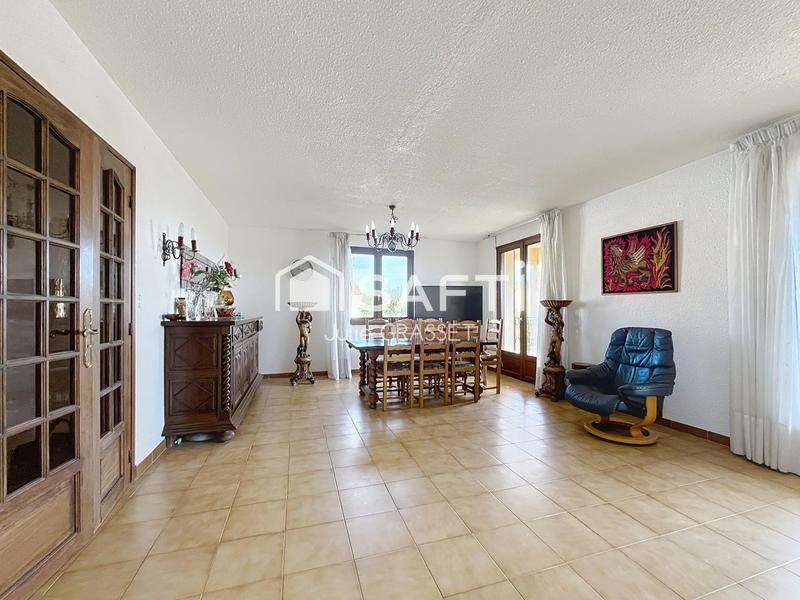 Maison - 143 m² - 6 pièces