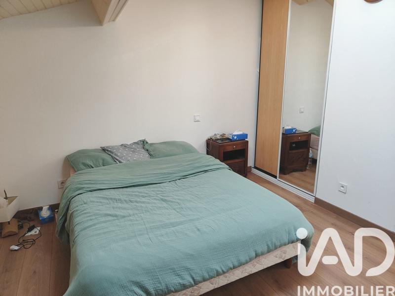 Maison - 180 m² - 8 pièces