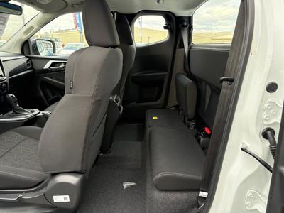 Isuzu d-max Space Cab Bb+