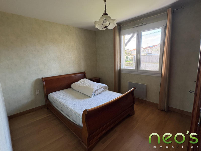 Maison - 92 m² - 5 pièces