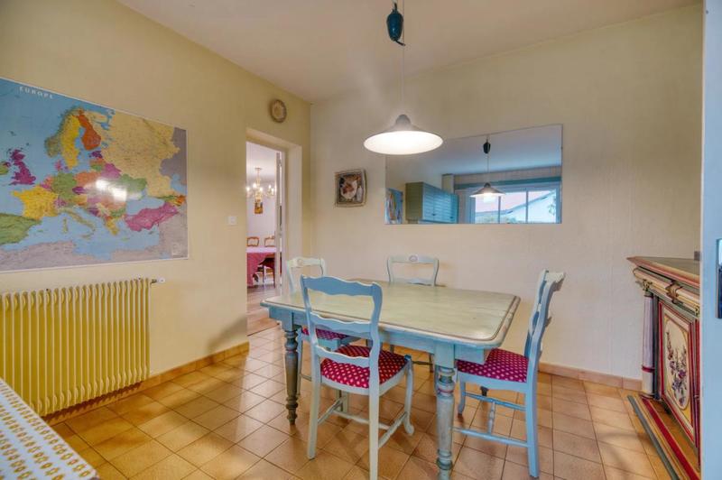 Maison - 196 m² - 7 pièces