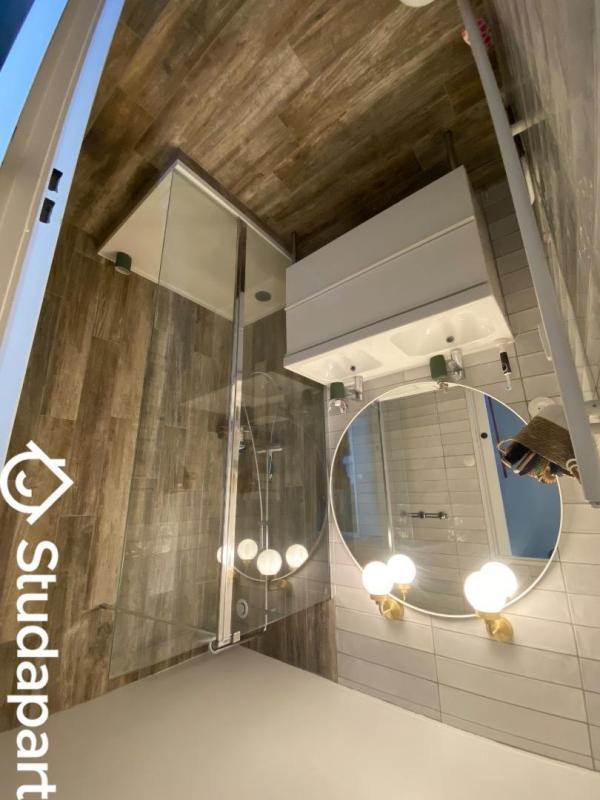 Chambre - 13 m² - 1 pièce