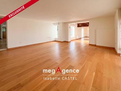 Villa - 188 m² - 8 pièces