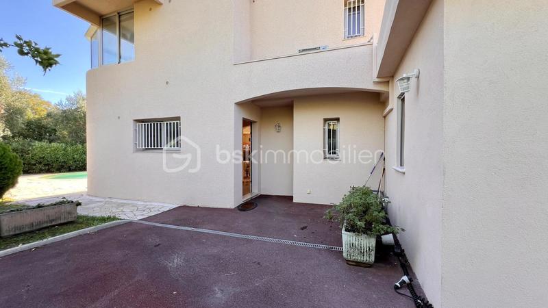 Villa - 150 m² - 6 pièces