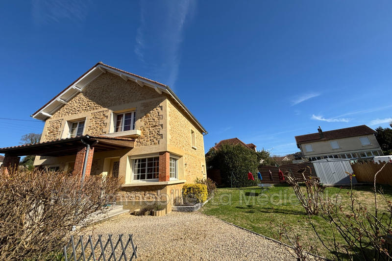 Maison de ville - 88 m² - 4 pièces