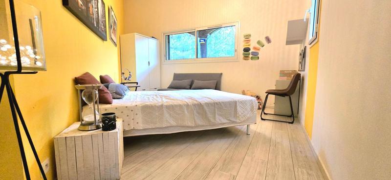 Maison - 200 m² - 5 pièces