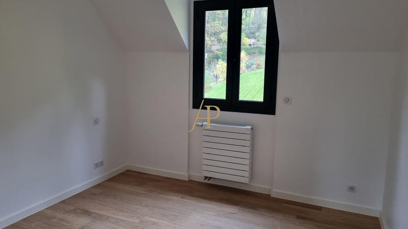 Maison - 163 m² - 7 pièces