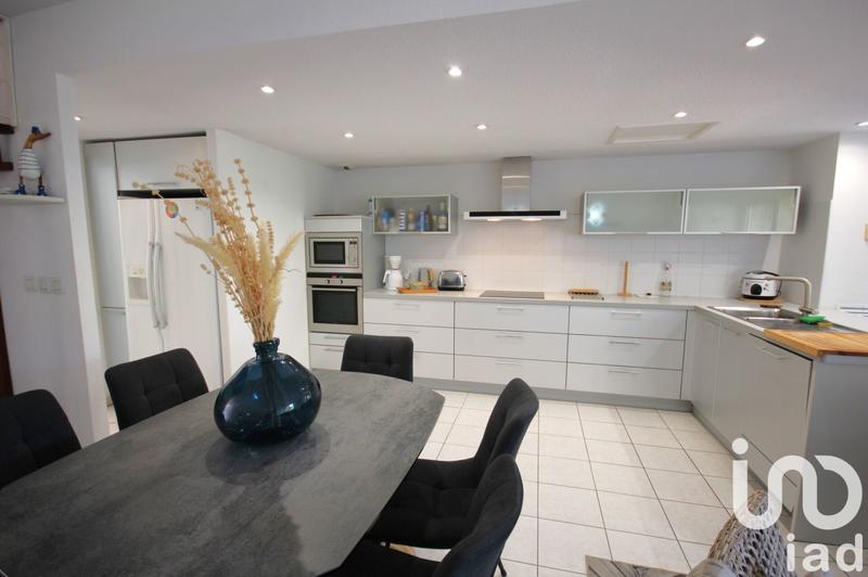 Appartement - 103 m² - 4 pièces