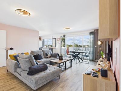 Appartement - 75 m² - 3 pièces