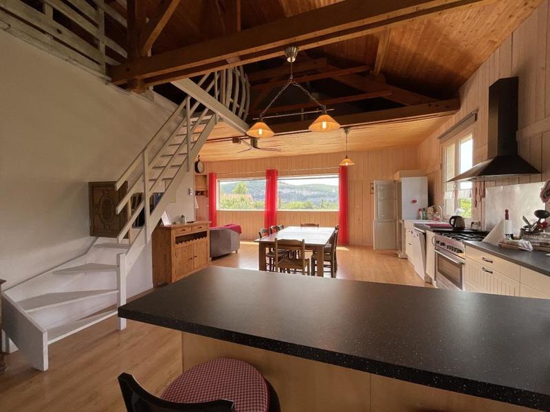 Maison - 430 m² - 16 pièces