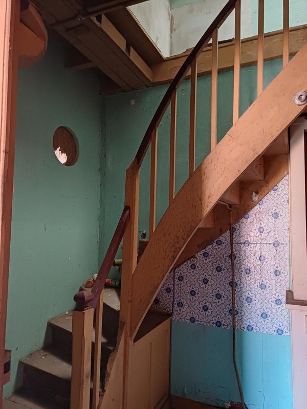 Maison - 217 m² - 10 pièces