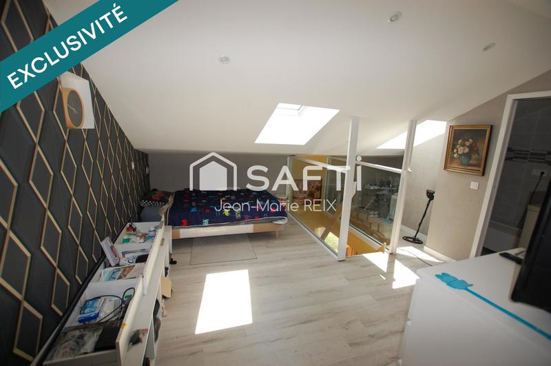 Maison - 160 m² - 9 pièces