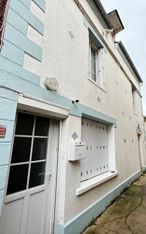 Maison - 64 m² - 2 pièces