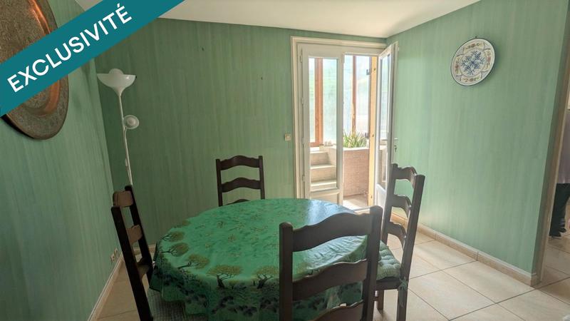 Maison - 95 m² - 5 pièces