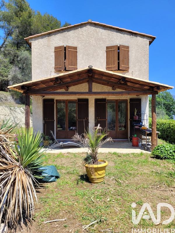 Maison - 103 m² - 5 pièces