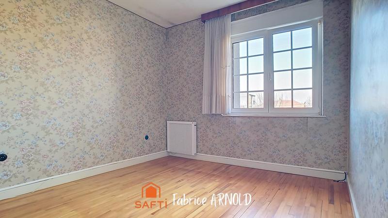 Maison - 115 m² - 8 pièces