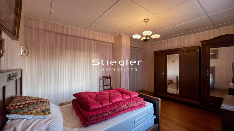 Maison - 98 m² - 4 pièces