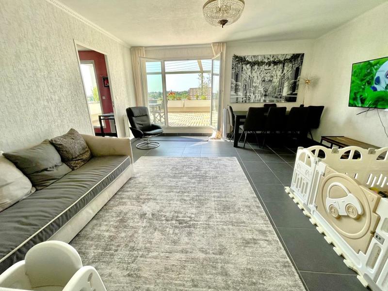 Appartement - 76 m² - 4 pièces