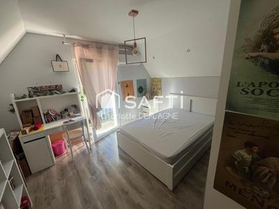 Maison - 130 m² - 6 pièces