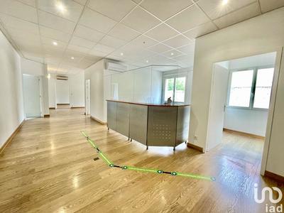 Local commercial - 205 m²