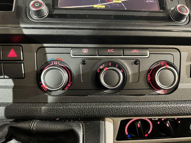 Volkswagen Transporter T6 2.0 Tdi 102 Ch 9 Places