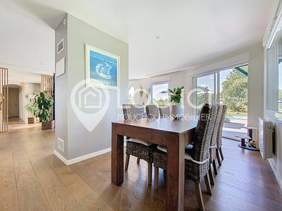 Maison - 117 m² - 4 pièces