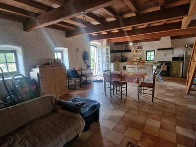 Maison provençale - 92 m² - 4 pièces