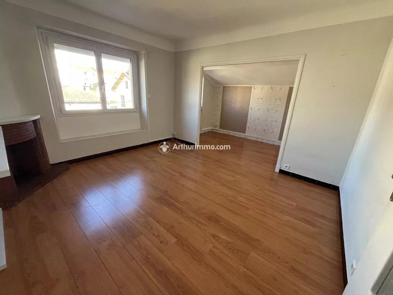 Appartement - 77 m² - 4 pièces