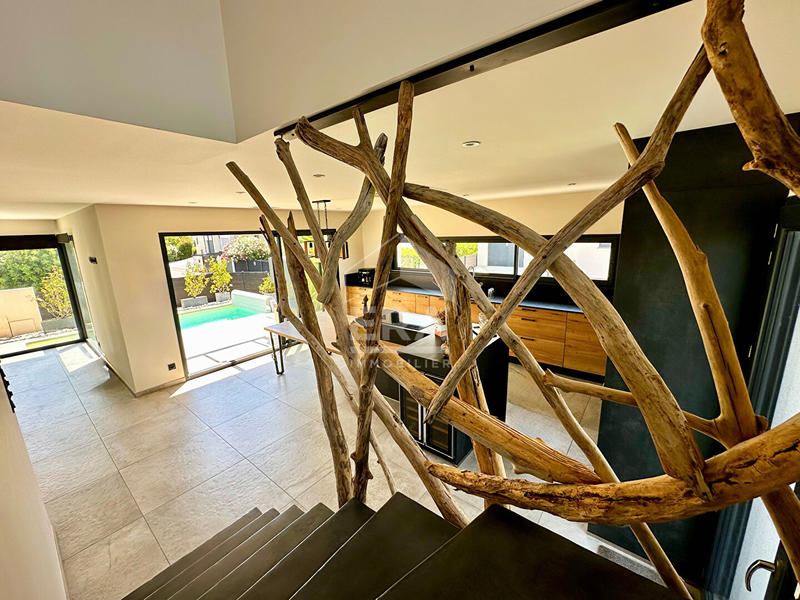 Maison - 142 m² - 6 pièces