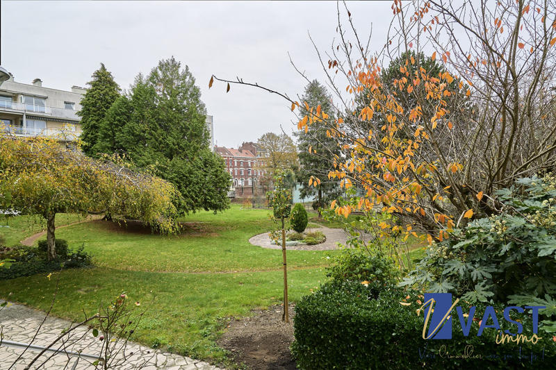 Appartement - 122 m² - 4 pièces