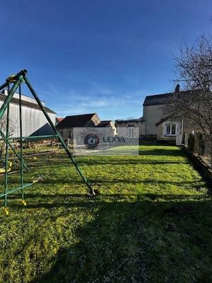 Maison - 121 m² - 5 pièces