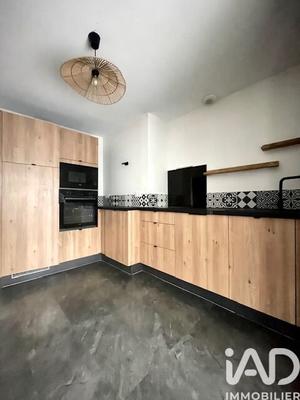 Maison de ville - 140 m² - 8 pièces