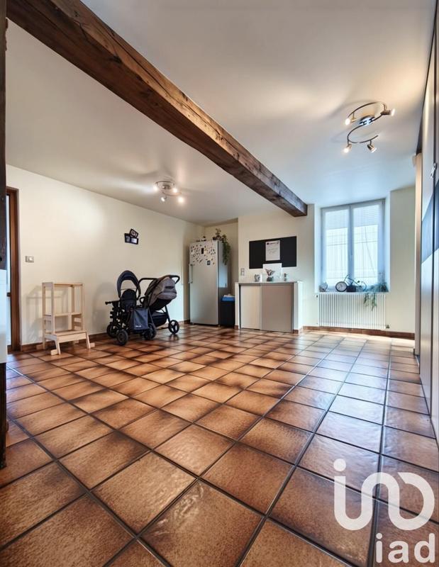 Maison - 212 m² - 6 pièces