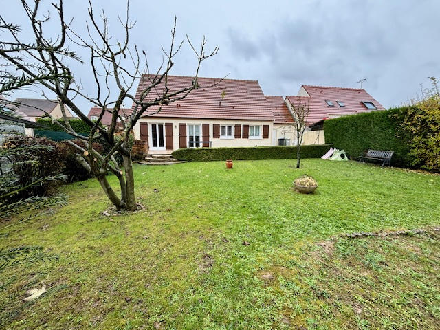 Maison - 87 m² - 5 pièces