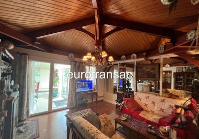 Maison - 135 m² - 4 pièces