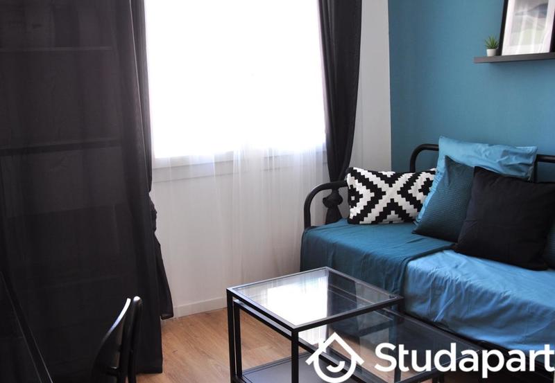 Chambre - 12 m² - 1 pièce