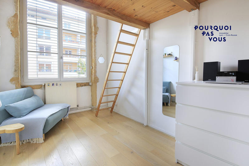 Appartement - 172 m² - 6 pièces