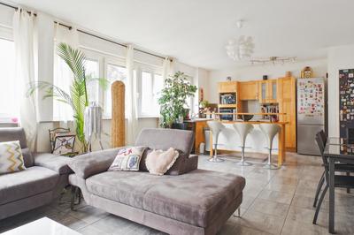 Appartement - 85 m² - 3 pièces