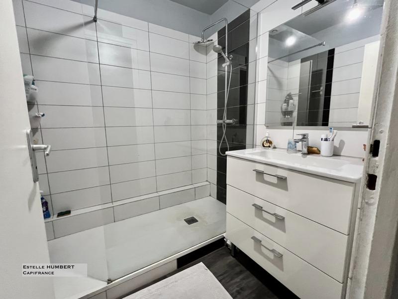 Maison - 98 m² - 4 pièces