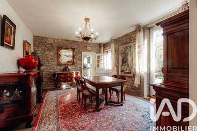 Maison - 400 m² - 17 pièces