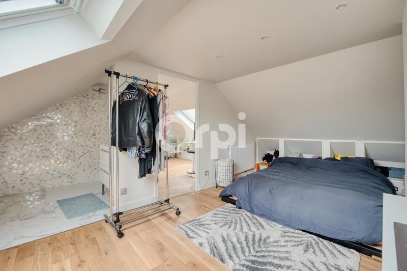 Villa - 159 m² - 6 pièces